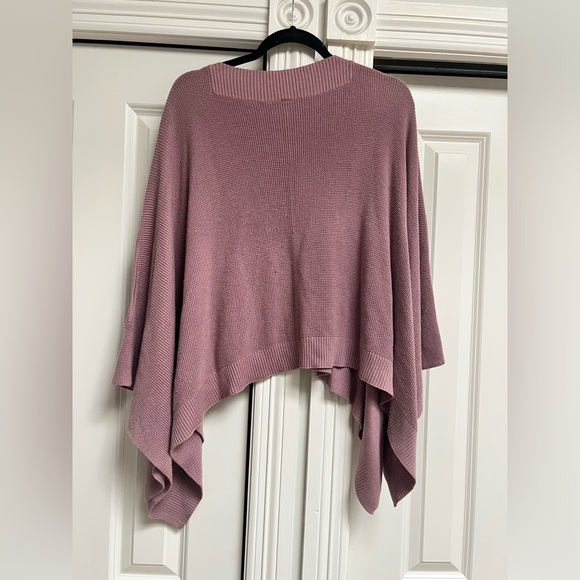 Lululemon sweater - Picture 2 of 2